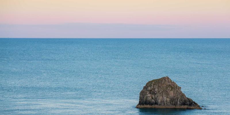 EH201216深度解析：服务器托管与EH2012网络技术的融合创新