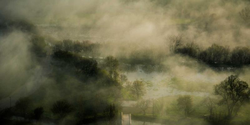 EH201241深度解析：如何选择主机服务商、VPS与服务器托管的最佳方案