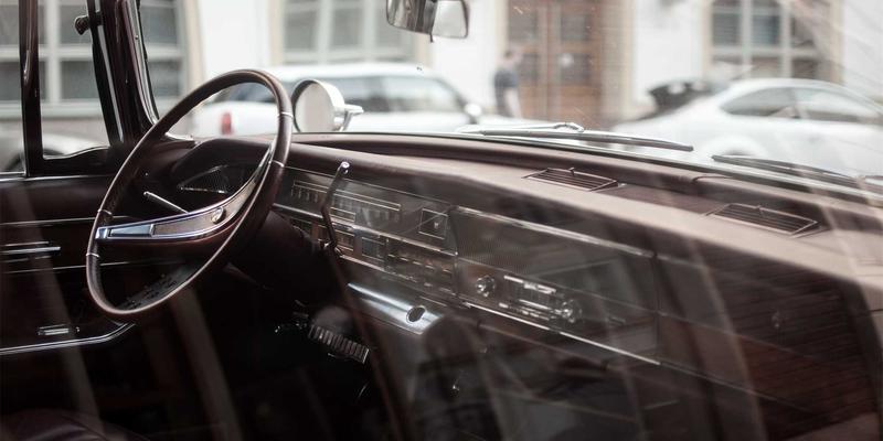 EH2012在包装机械安全设计中的应用：安全光幕与联锁装置的数字化守护