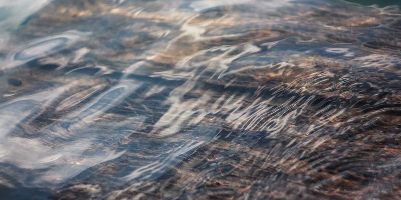 从EH2012视角看人机协作机器人安全设计：如何为您的企业建站与服务器托管筑牢数字防线